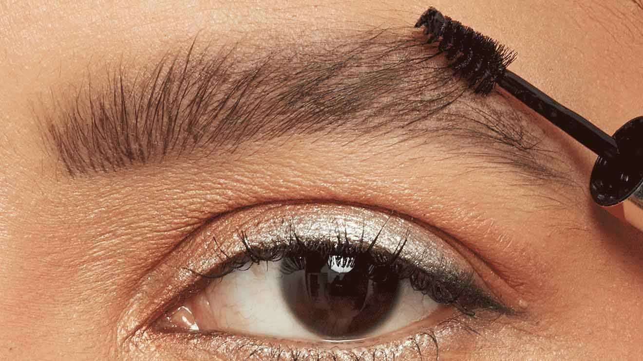 Après Illustration du crayon à sourcils Build-A-Brow de Maybelline New York