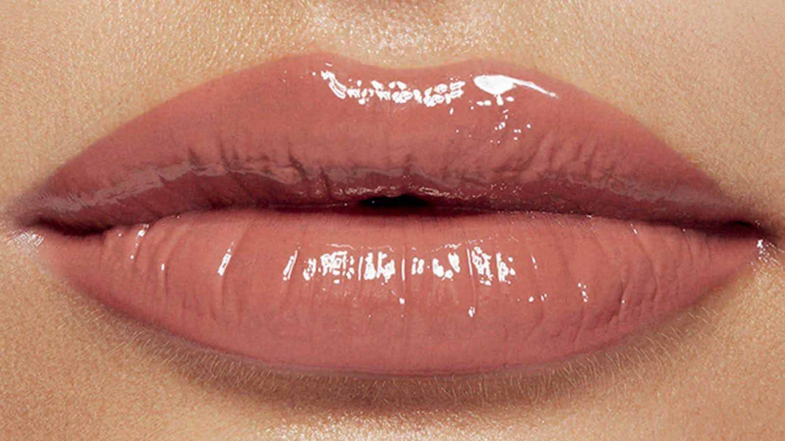 lipmacro6 mny makl liftergloss 1600x900